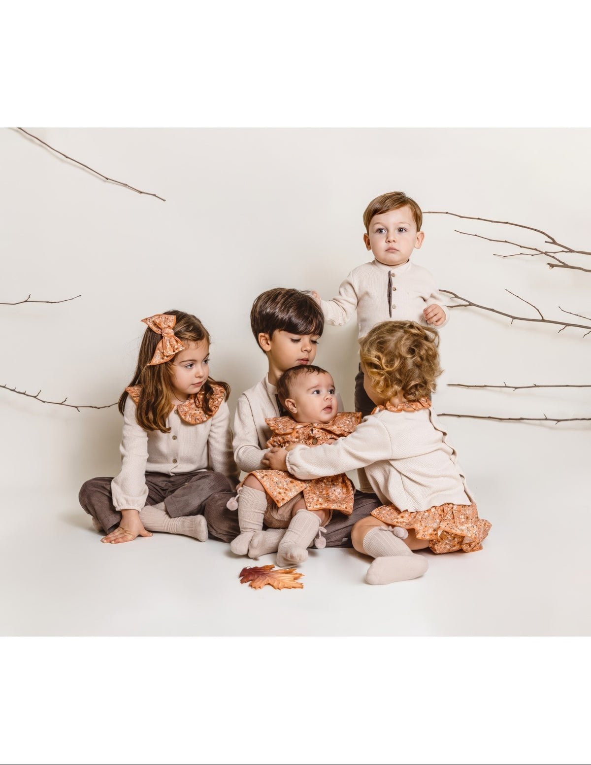 Ensemble Odessa · garçon – beige – sur deux enfants